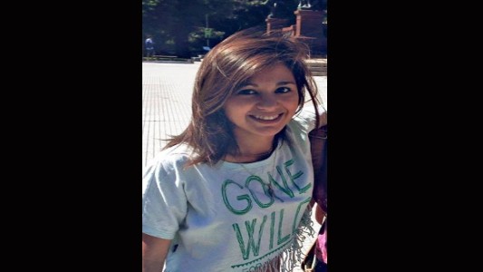 Buscan a una adolescente de 15 años que desapareció al salir del colegio