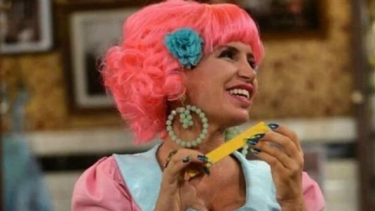 El fanatismo de Florencia Peña por las selfies hot, mañaneras y sin maquillaje