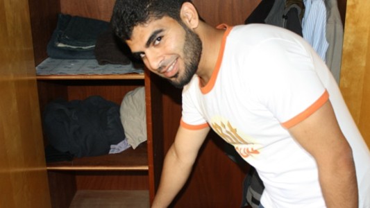 Un refugiado encontró más de 150.000 euros y los devolvió a la Policía