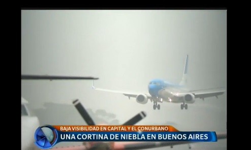 La niebla que afecta el área metropolitana continuará por lo menos hasta el lunes