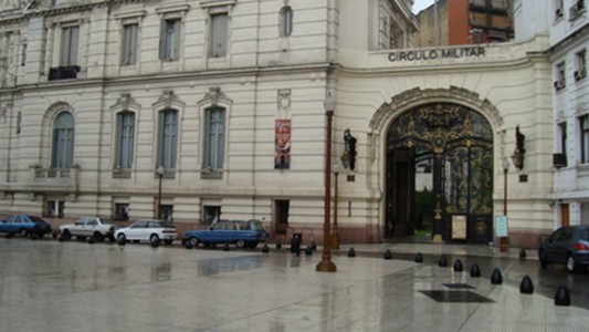 Interpol recuperó una obra de arte valuada en 20 mil dólares robada del Círculo Militar