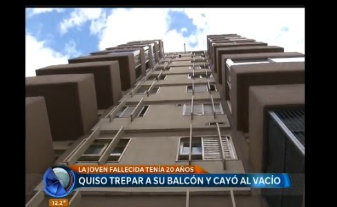 Se olvidó las llaves del departamento, quiso entrar por el balcón, cayó y murió
