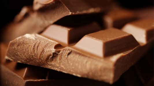 Quiso robarse 25 chocolates de un supermercado: la detuvieron