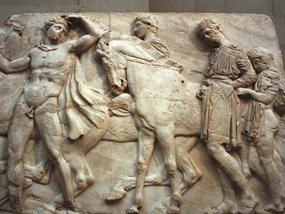 Parlamentarios ingleses piden devolver piezas del Museo Británico sustraída del Partenón