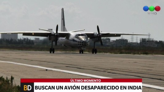 Buscan en la India un avión desaparecido
