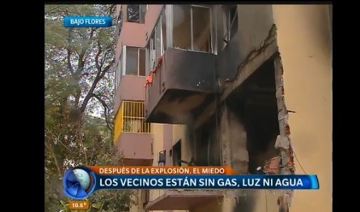 Luego de la trágica explosión en Flores, los vecinos no pueden regresar al edificio