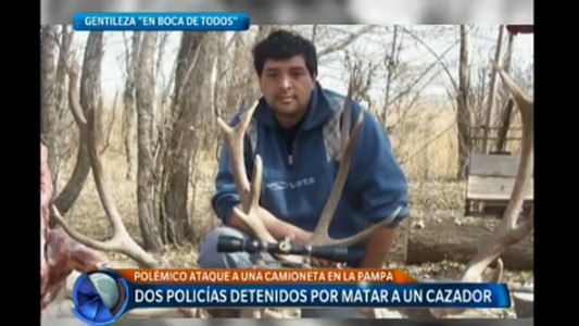 Dos policías detenidos por matar a un cazador