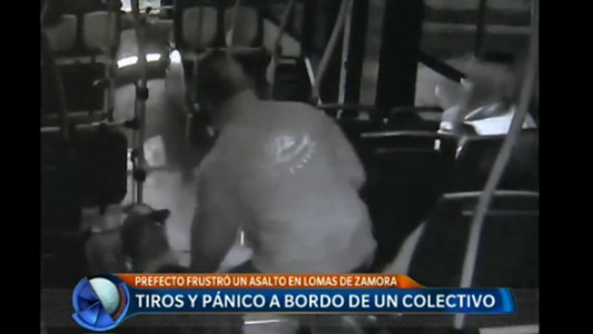Tiros y pánico a bordo de un colectivo