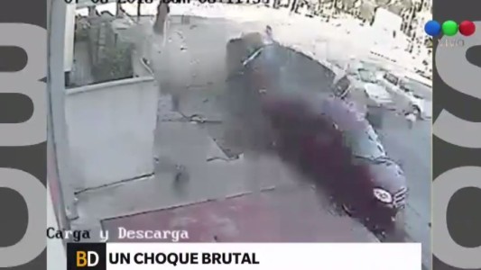 Video: impactantes imágenes de un choque en Mar del Plata