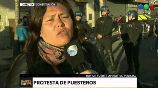 Otro día de protestas de puesteros en Constitución