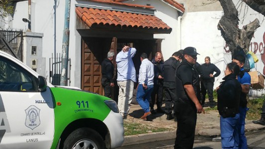 Nuevo crimen en Lanús:  asesinaron a un hombre en la puerta de su casa