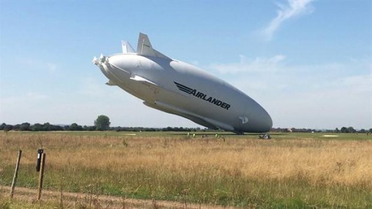Se estrelló el dirigible Airlander, el objeto volador más grande del mundo