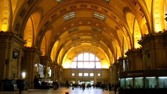 Casi dos años de prisión a un hombre por tocarle la cola a una mujer