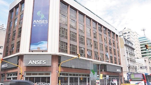 Frena un juez la aplicación del Plan de Reparación histórica para jubilados