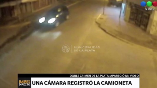 Una cámara registró el paso de la camioneta del doble crimen de City Bell