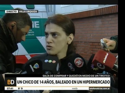 Un chico de 14 años recibió un balazo durante un tiroteo en un hipermercado