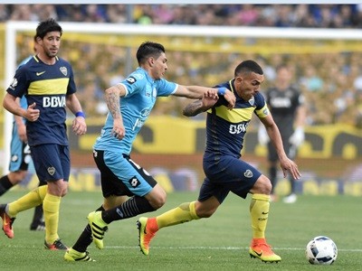 Boca goleó a Belgrano: Tévez hizo el primer gol y se fue expulsado