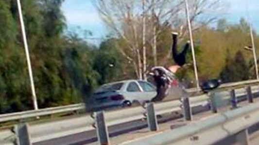 Murió la joven embestida por un auto a contramano en San Juan