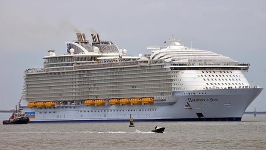 Una mujer murió durante un simulacro de seguridad en el crucero más grande del mundo