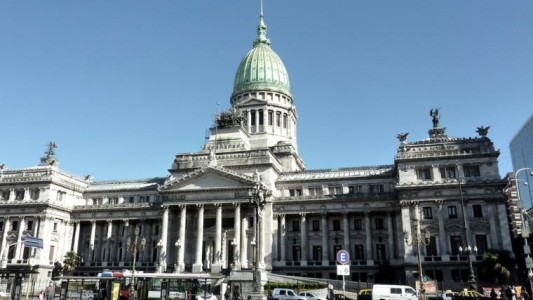 El Gobierno enviará antes de fin de mes la modificación del Impuesto a las Ganancias