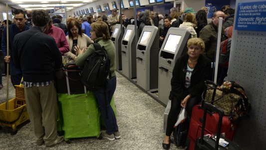 Aerolíneas comenzó a normalizar sus operaciones
