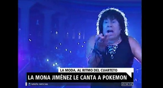 La Mona Jiménez le cantan a pokemon