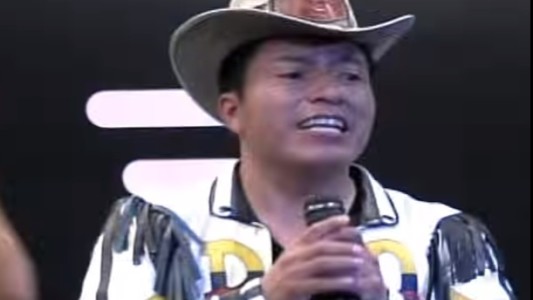 Video viral: el curioso homenaje de Delfìn Quishpe a Gustavo Cerati