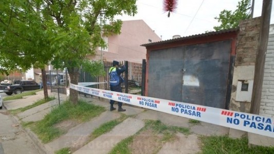 La asaltaron motochorros, se descompensó por el susto y murió