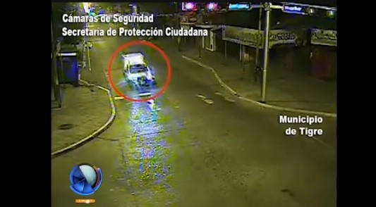Persecución en General Pacheco queda registrada por las cámaras de seguridad