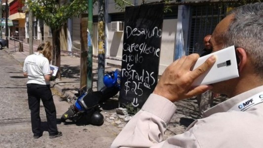 Córdoba: Una mujer murió cuando perseguía en su moto a "motochorros" que la habían asaltado
