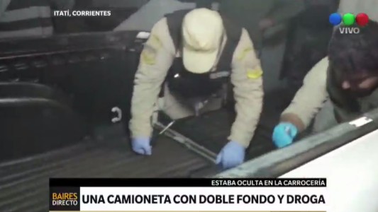 Una camioneta con droga en el doble fondo