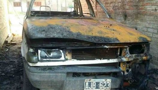 En Santa Fe detienen a un nene "quemacoches" de 8 años