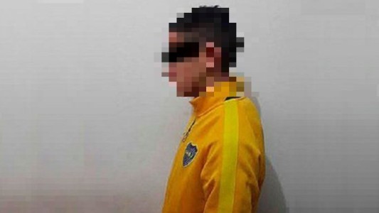 Su hijo le confesó que estuvo en una pelea donde mataron a un joven y lo entregó en la comisaría