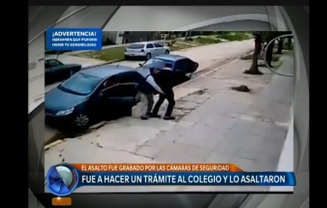 Denuncian varios asaltos frente a un colegio en Moreno