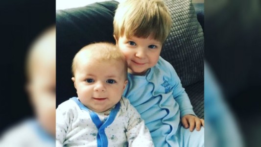 Un perro atacó a dos hermanitos en Inglaterra: mató a un bebé de 22 meses