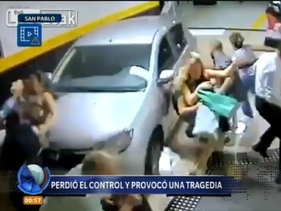 Perdió el control de su auto y provocó una tragedia