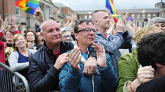 El Reino Unido "perdonará" a los homosexuales y bisexuales