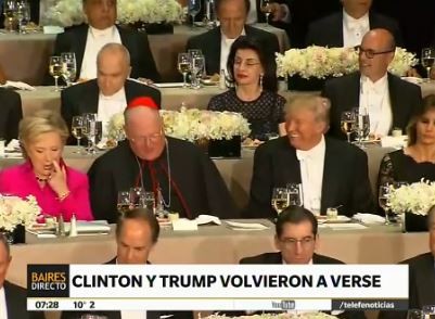 Trump y Clinton volvieron a las hostilidades durante cena benéfica