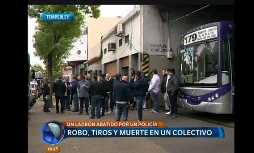Tiroteo en un colectivo: un policía mató a un ladrón e hirió a otros dos