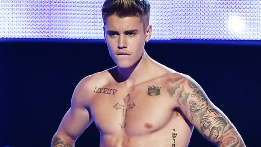 Justin Bieber se brotó con los gritos de sus fans y se fue del escenario en pleno show