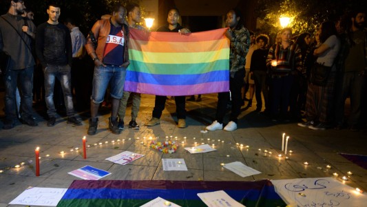 Marruecos: detuvieron a dos chicas por besarse