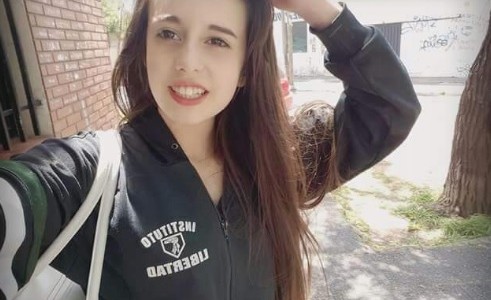 Desesperada búsqueda de Mailén de 12 años, secuestrada cuando salía del colegio en Chacarita