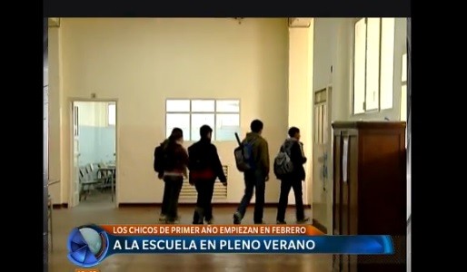 Estudiantes porteños empezarán las clases en pleno verano