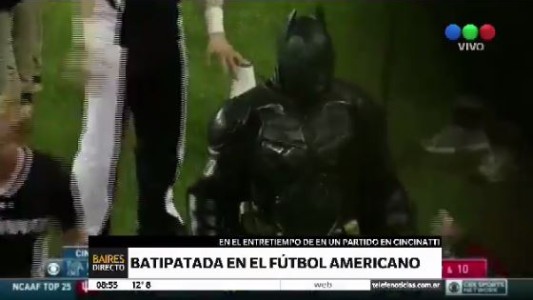 Una batipatada en el fútbol americano