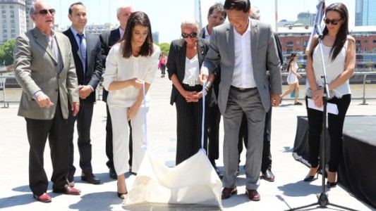 Festejaron los 15 años del Puente de la Mujer