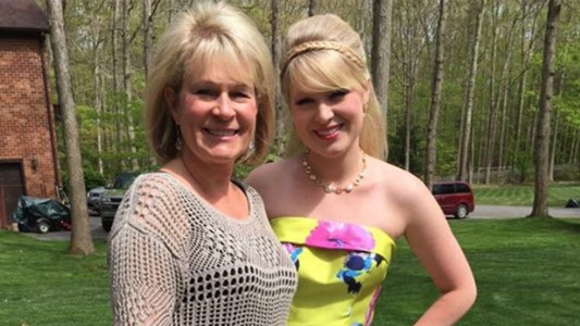 Se sacó una selfie, se la mandó a la hija y se llevó una sorpresa