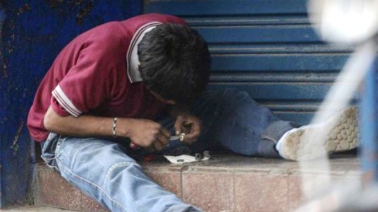 Declaran la emergencia nacional en adicciones