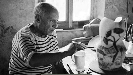 Condenaron al electricista de Pablo Picasso y a su esposa por esconder 271 obras del pintor