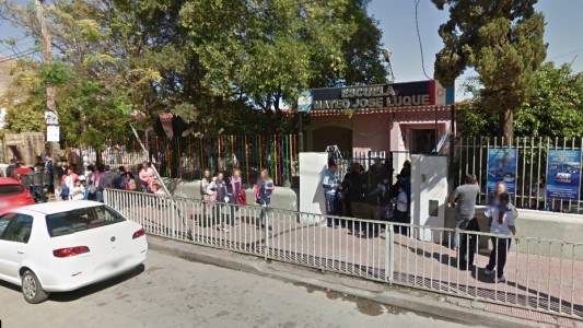Detuvieron a cuatro chicos de entre 11 y 12 años por robar y provocar daños en una escuela