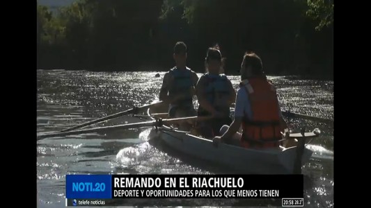 Remando en el Riachuelo